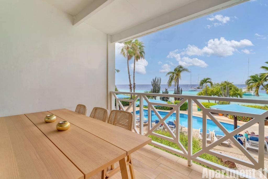 Bonaire Oceanfront Apartments クラレンダイク エクステリア 写真
