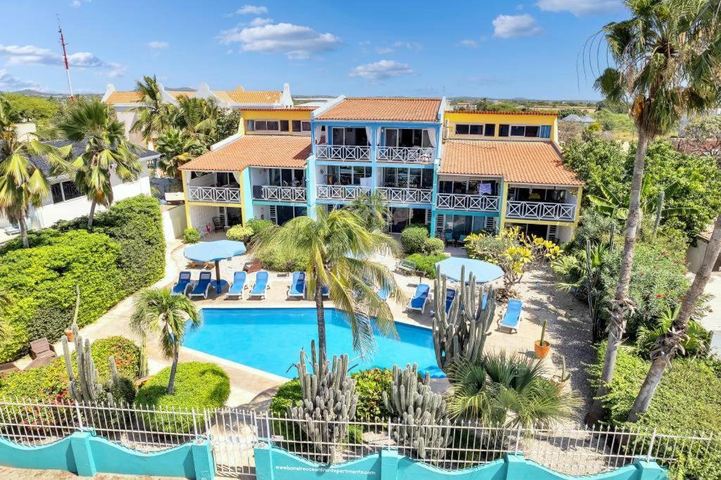 Bonaire Oceanfront Apartments クラレンダイク エクステリア 写真